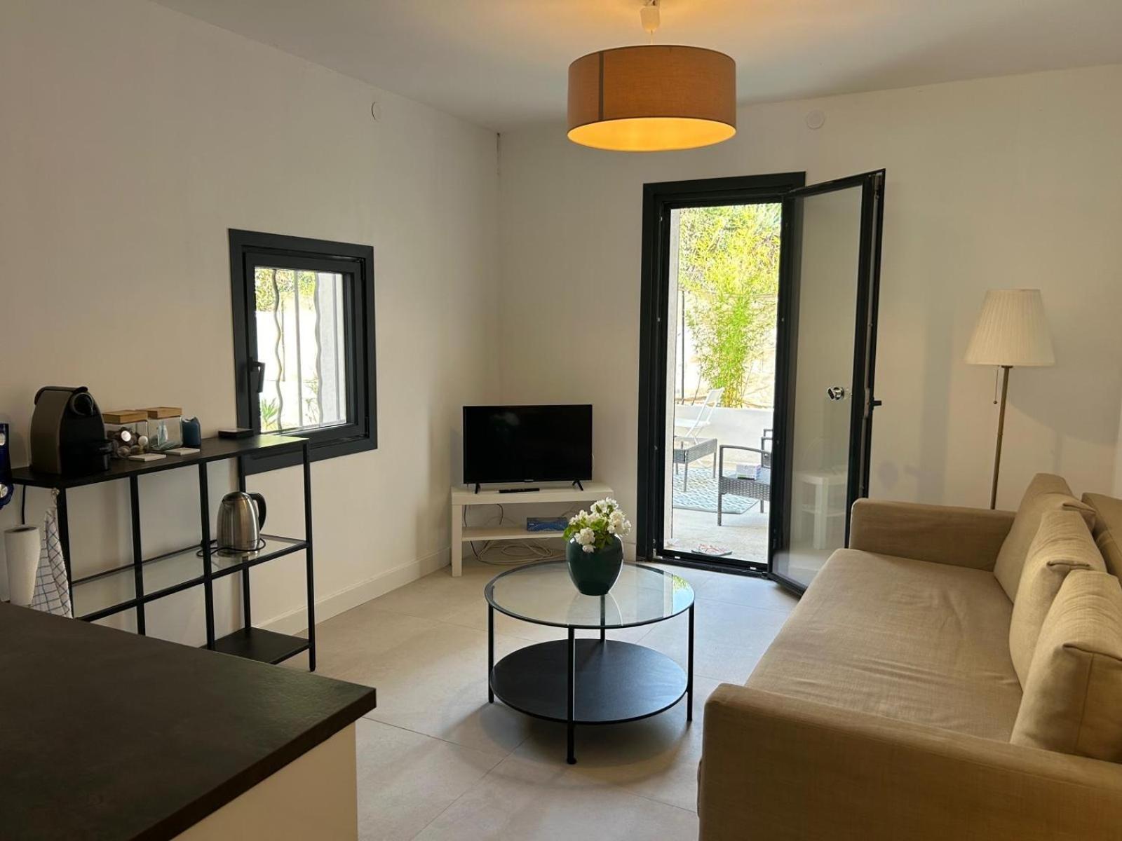 Maison, Jardin, Piscine Parking Pres D'Aix Centre فينيليس المظهر الخارجي الصورة